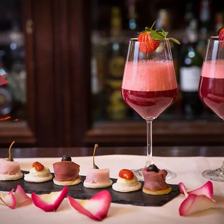 普林西皮迪皮耶蒙特大酒店 维亚雷焦