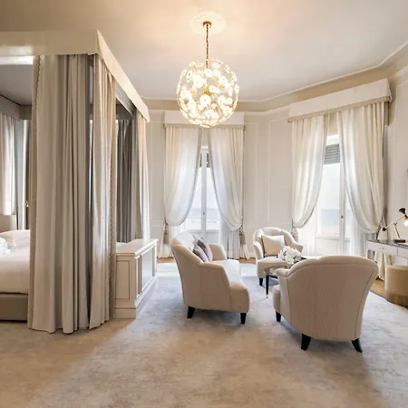 普林西皮迪皮耶蒙特大酒店 酒店